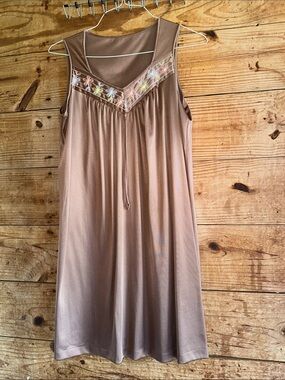 Vintage JC Penny Embroidered Bronze Nightgown